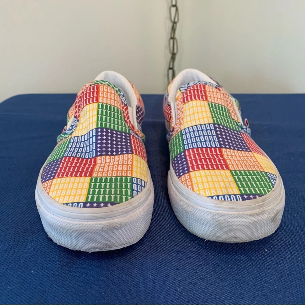 Vans Unisex Rainbow Pride Classic Slip-On Sneakers - Picture 4 of 11